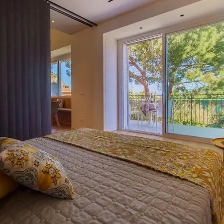 Domus Aurea Luxury Apartamento Cefalú